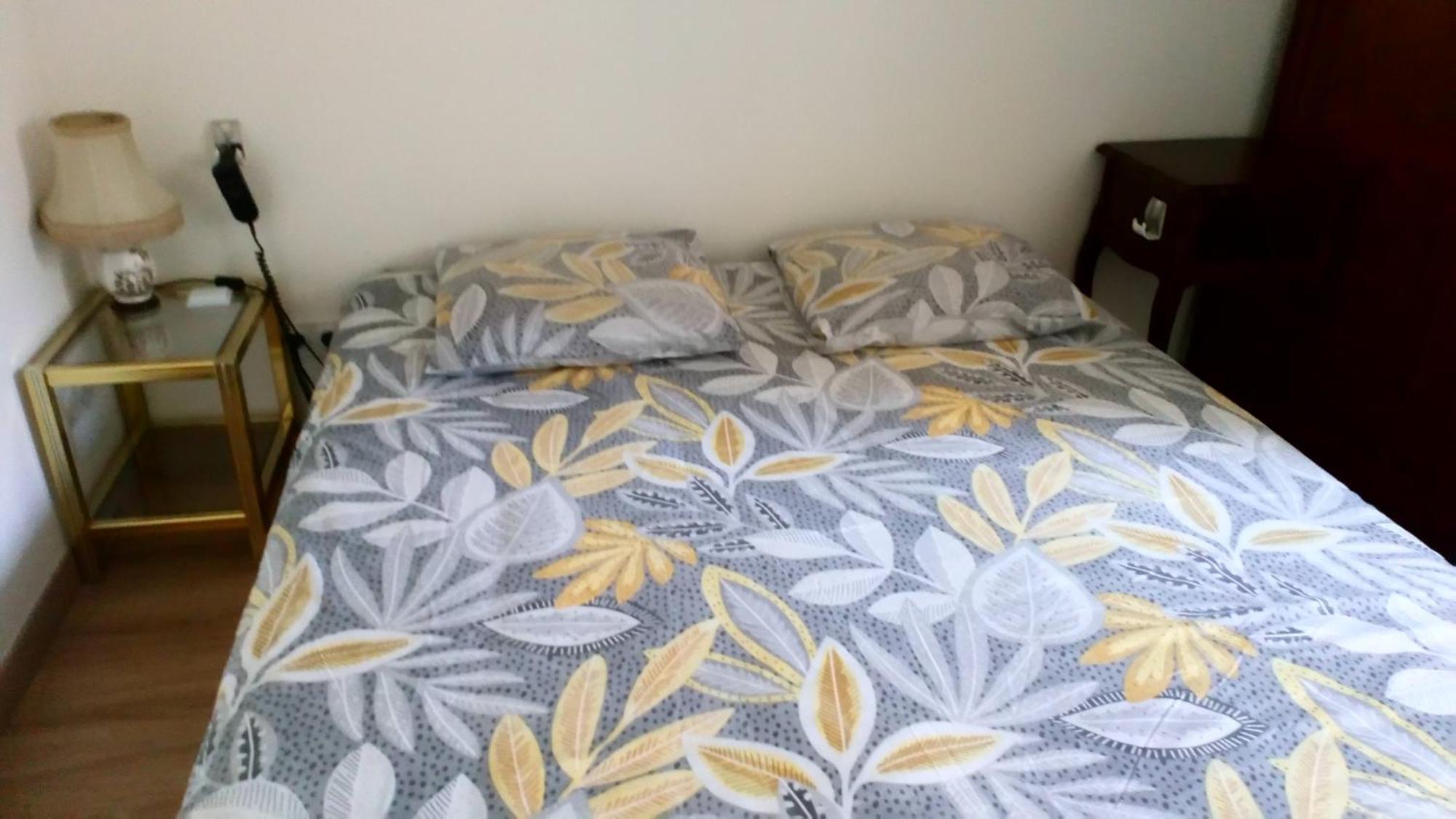 La Pompelle Apartment Pichanges Екстериор снимка